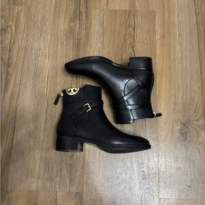 Tory Burch /Sidney Bootie calf leather / 6.5